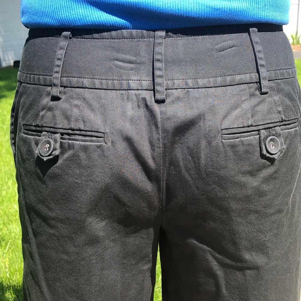 Shorts - Picture 3 of 6